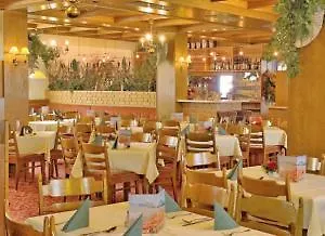 St. Hubertushof 3*
